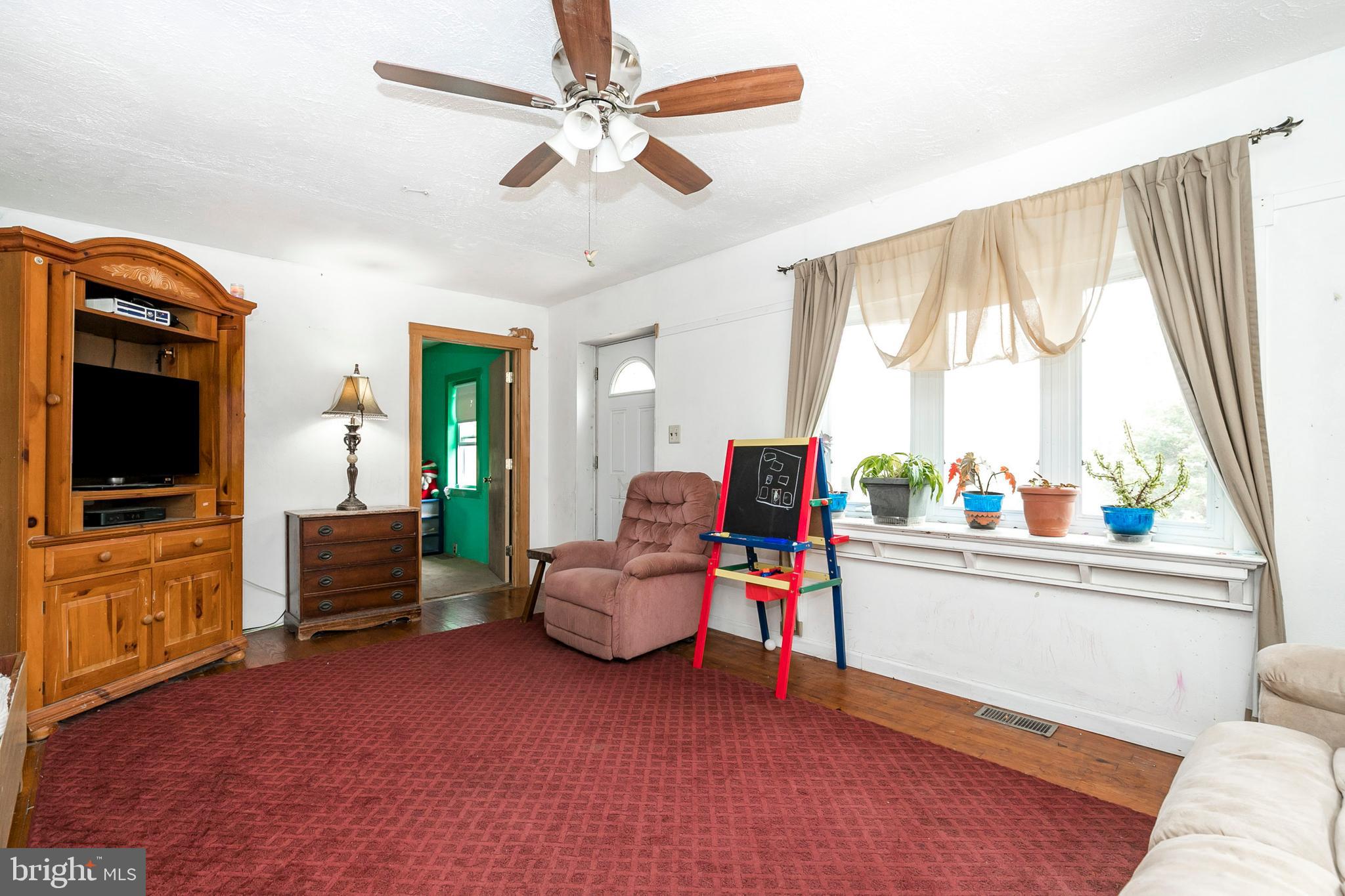 1307 Bridge Road West Chester, PA 19382 - Photo 3 of 19 Family room
