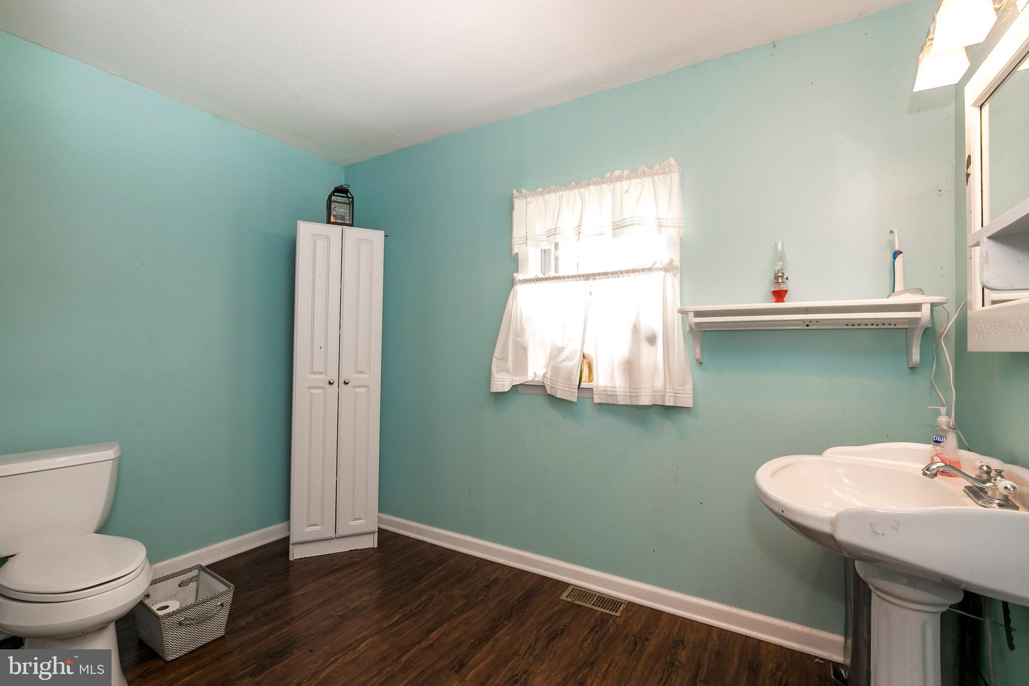 1307 Bridge Road West Chester, PA 19382 - Photo 7 of 19 Full Bath