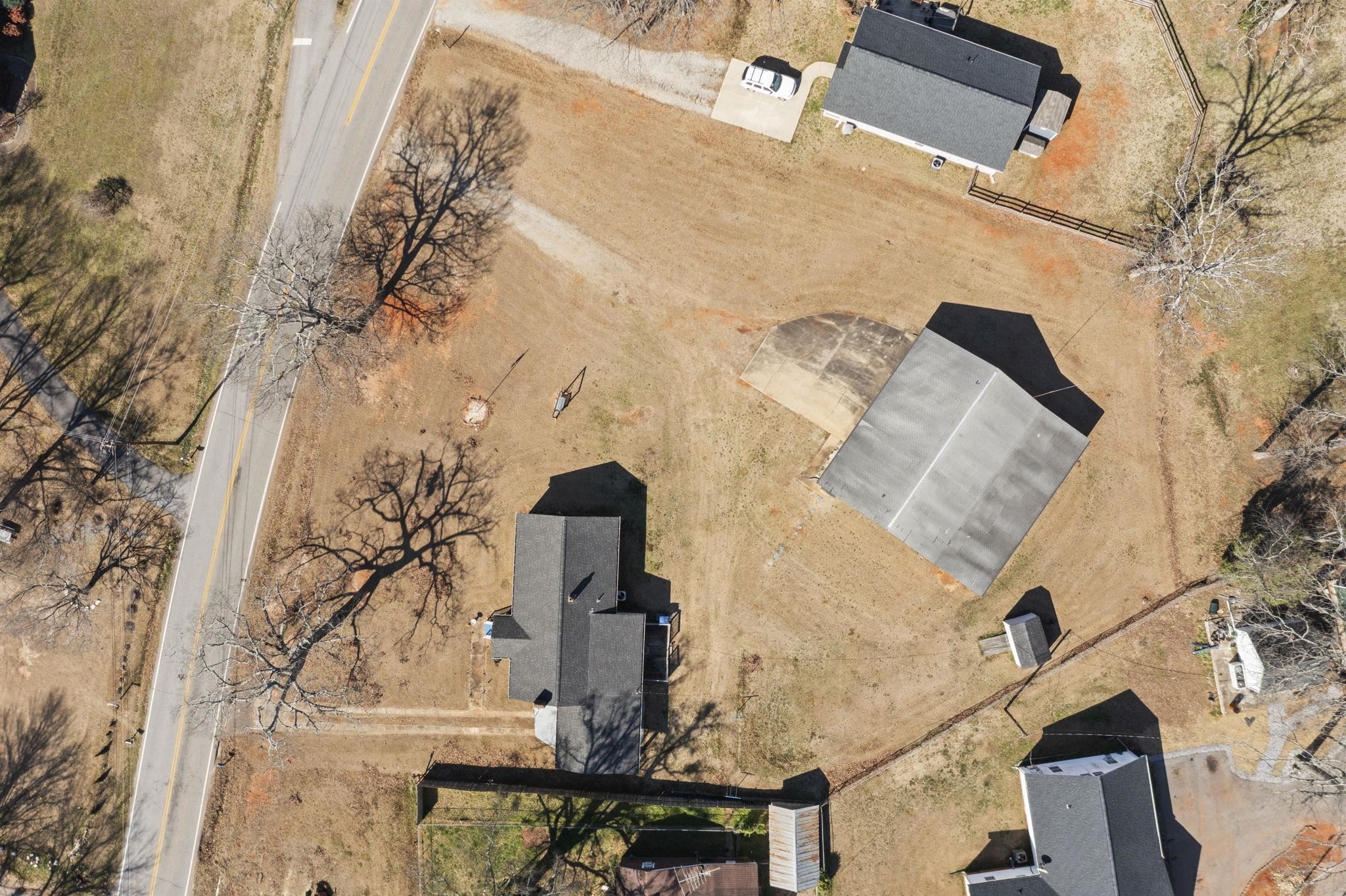371 Tucapau Road Wellford, SC 29385 - Photo 4 of 36 Gallery Image 4
