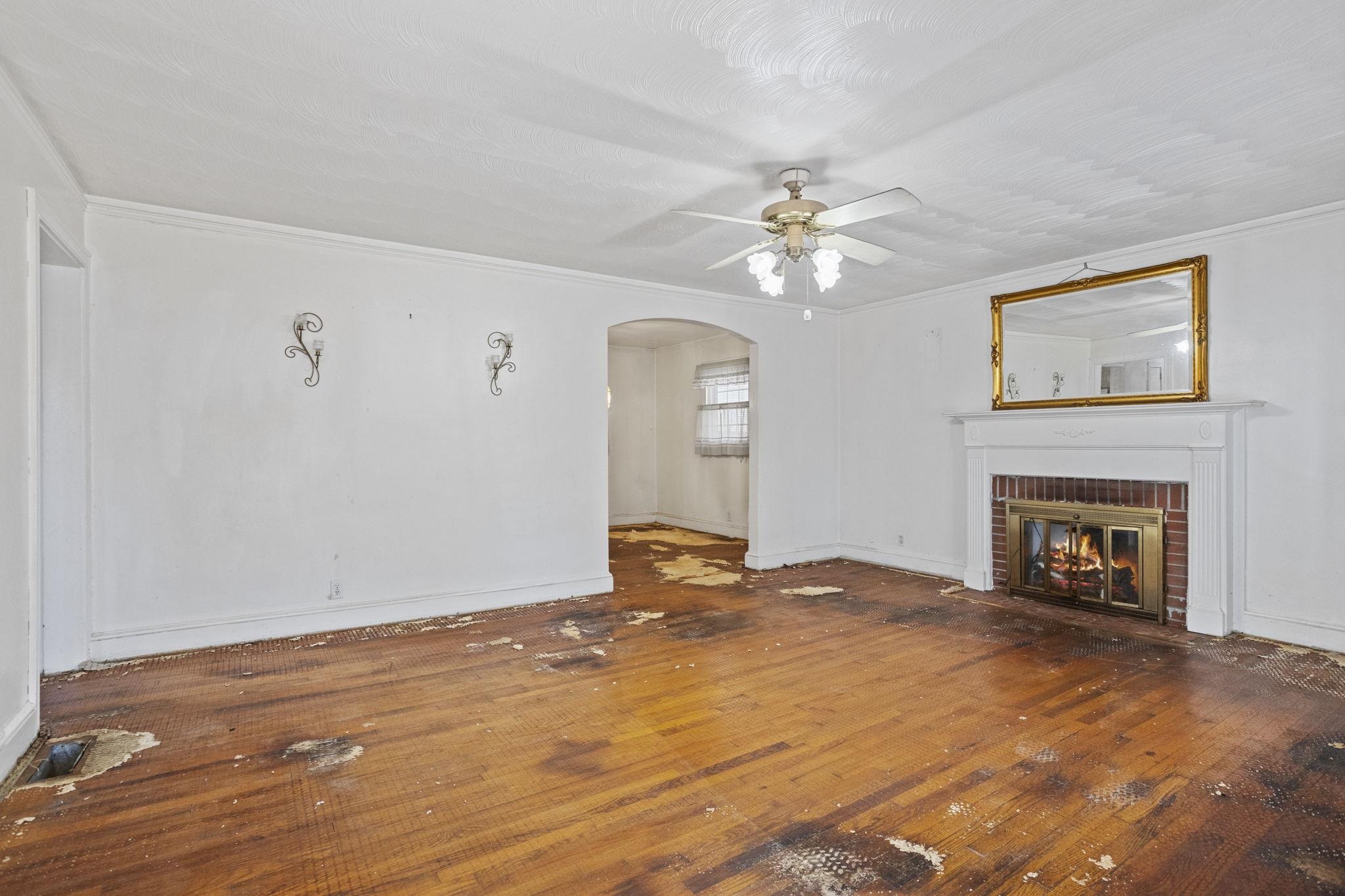 371 Tucapau Road Wellford, SC 29385 - Photo 9 of 36 Gallery Image 9