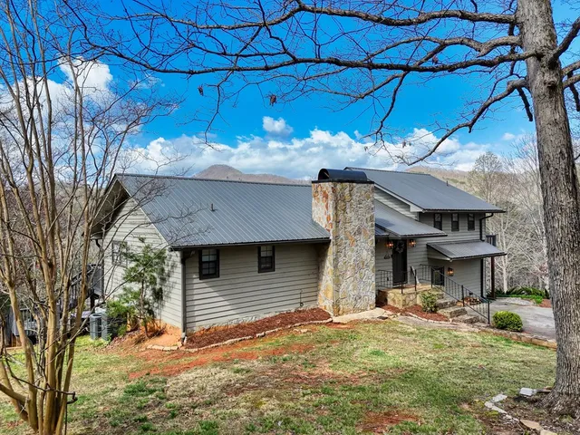 $915,000 | 2360 The Ridges, Hiawassee, GA 30546