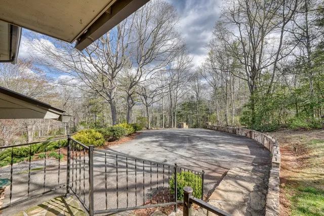 $915,000 | 2360 The Ridges, Hiawassee, GA 30546