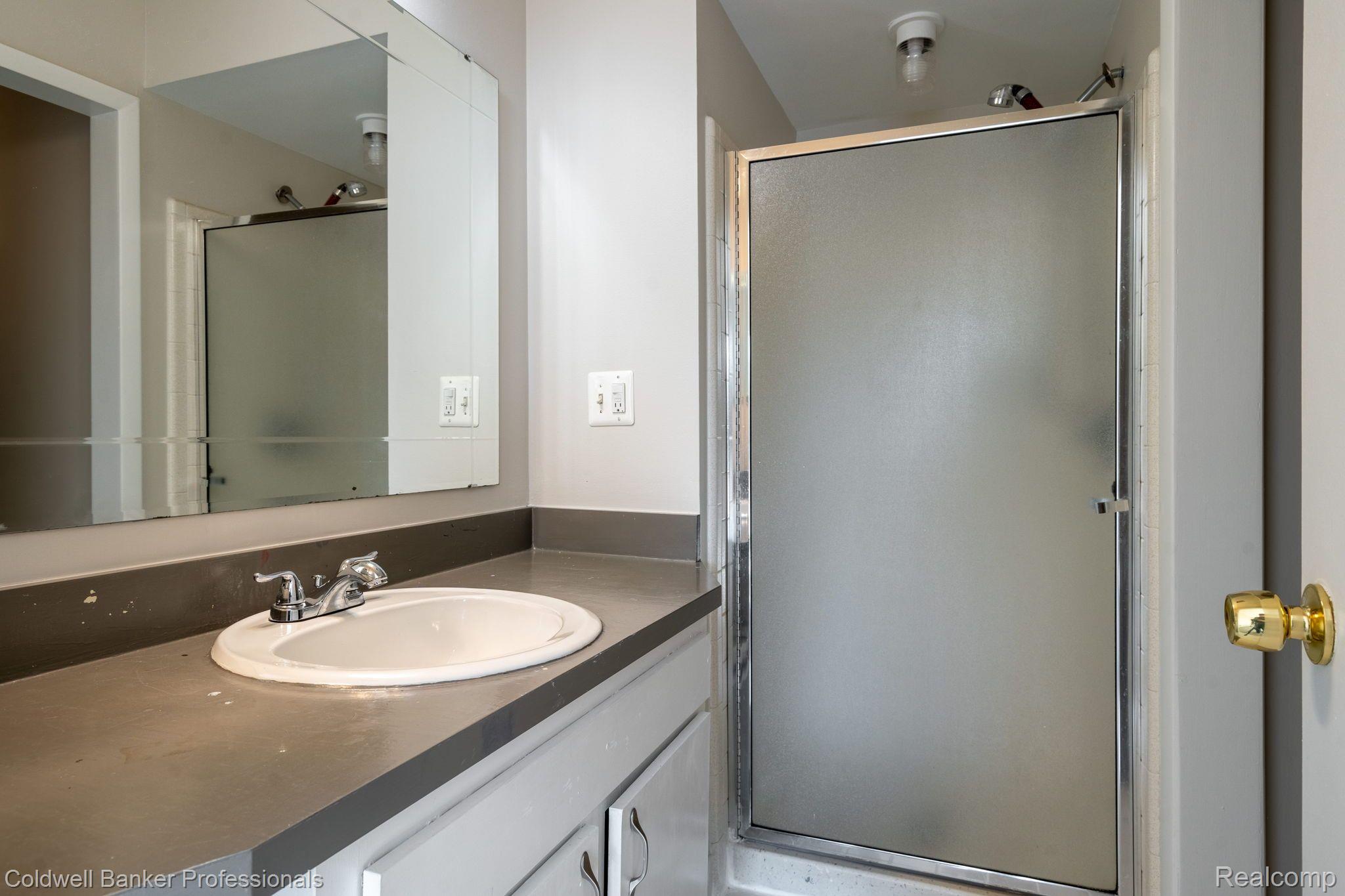 792 Oak Brook Ridge Drive Rochester, MI 48307 - Photo 21 of 25 Gallery Image 21