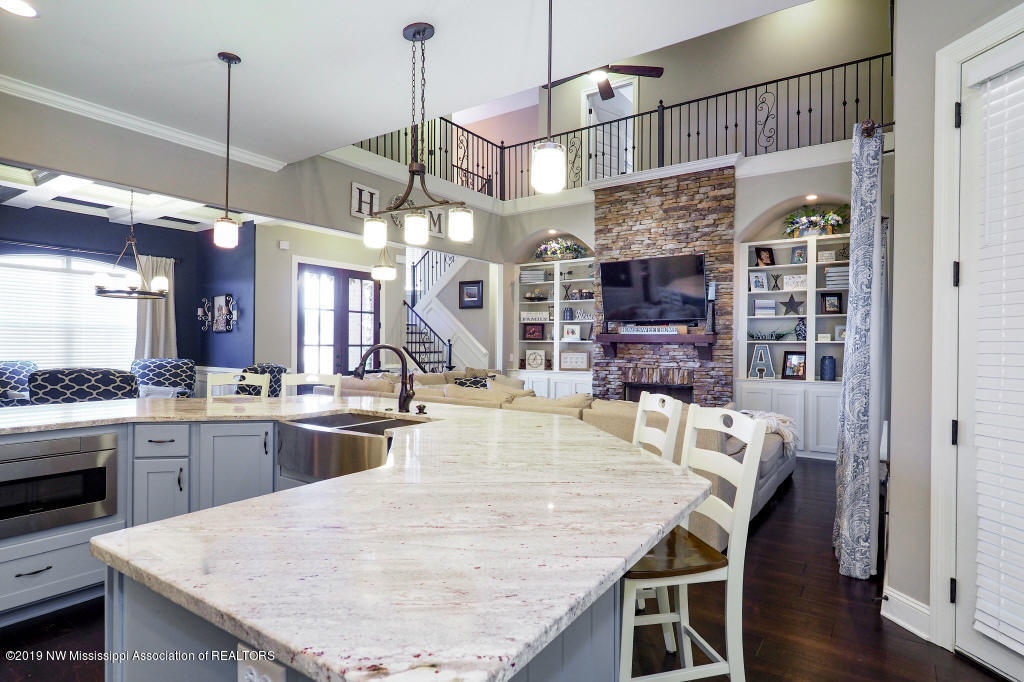 3355 Straw Bridge Road Olive Branch, MS 38654 - Photo 8 of 34 Kitchen