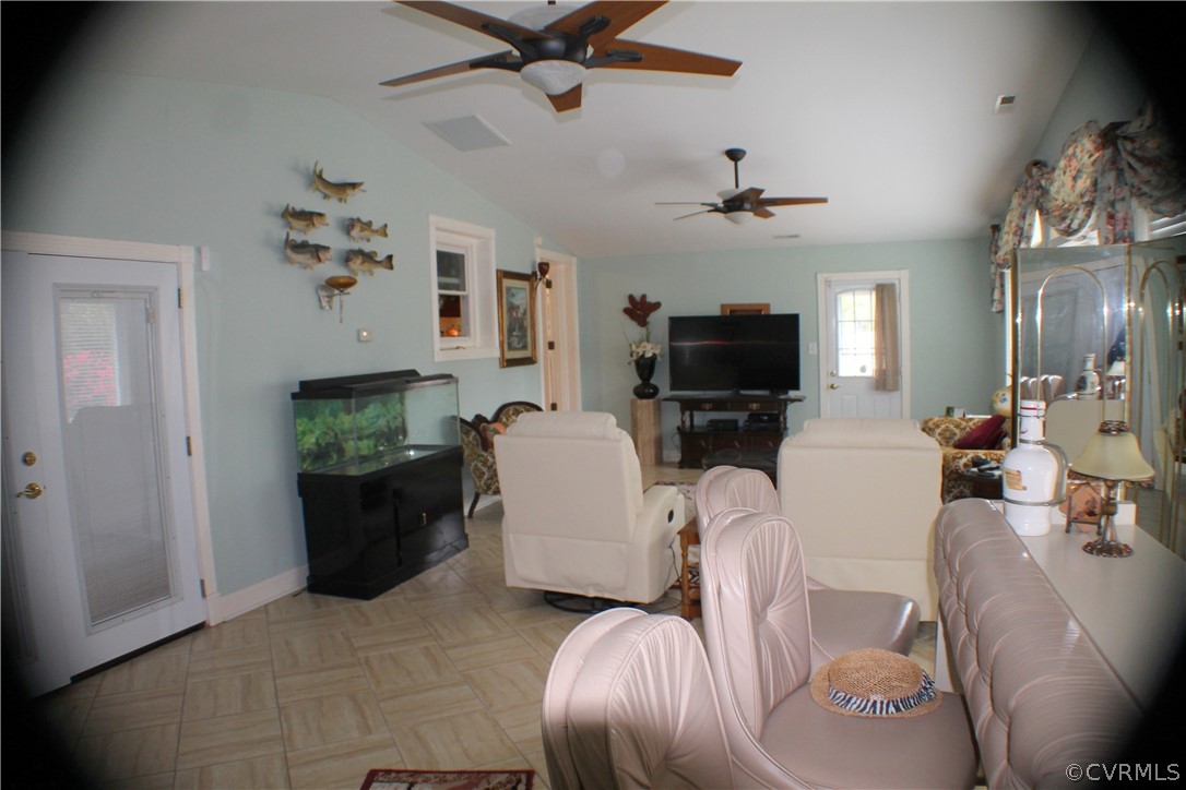6463 White Oak Road Sandston, VA 23150 - Photo 28 of 37 Gallery Image 28