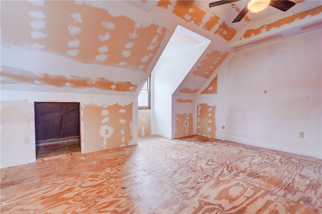 3800 Dewey Road Manchester, NY 14548 - Photo 18 of 31 2nd Floor, Bedroom 3