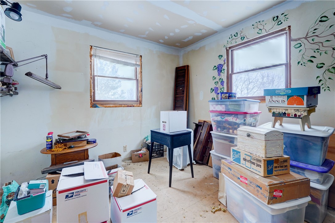 3800 Dewey Road Manchester, NY 14548 - Photo 22 of 31 1st Floor, bedroom 4 or office