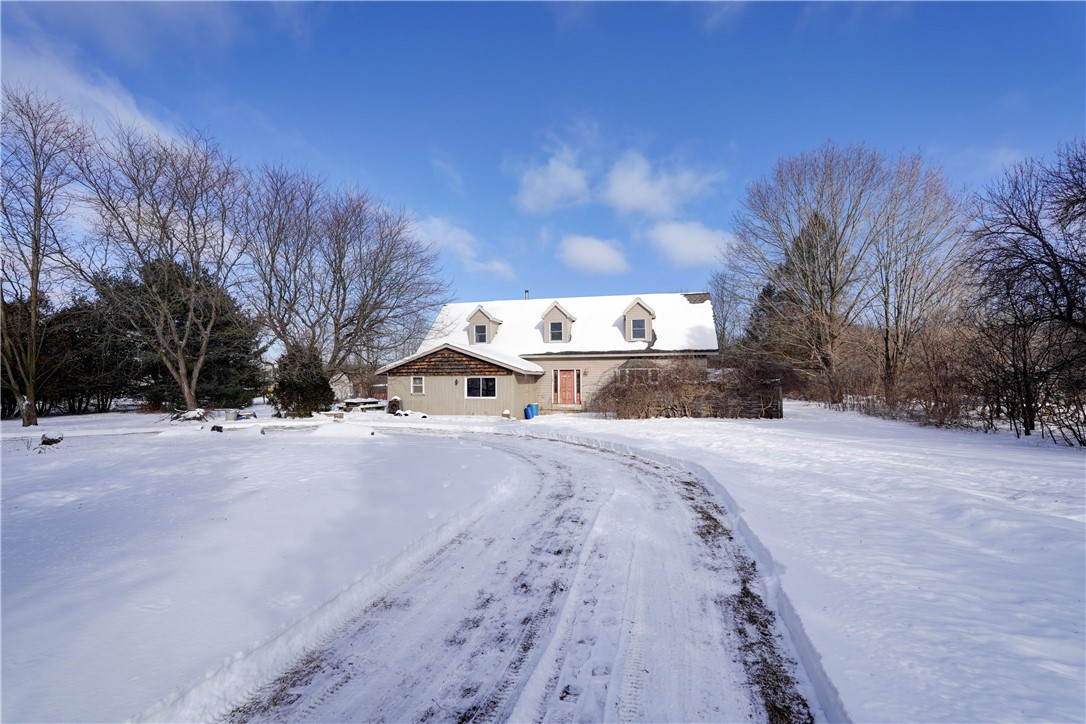3800 Dewey Road Manchester, NY 14548 - Photo 31 of 31 Circular Driveway