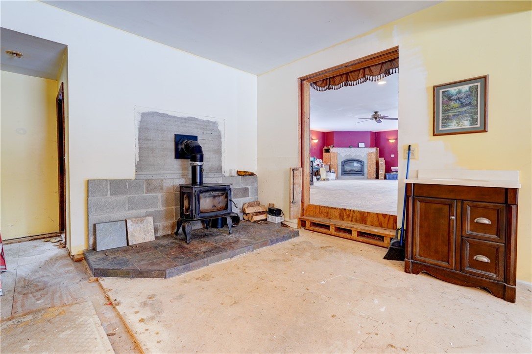 3800 Dewey Road Manchester, NY 14548 - Photo 6 of 31 Kitchen