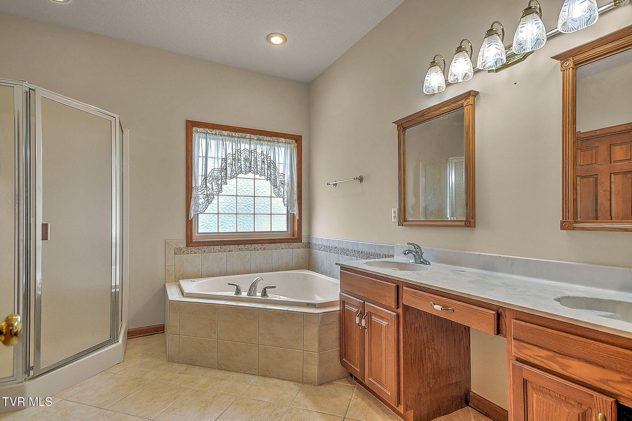 171 Rosecliff Drive Fall Branch, TN 37656 - Photo 41 of 57 41-web-or-mls-Rosecliff GC-41