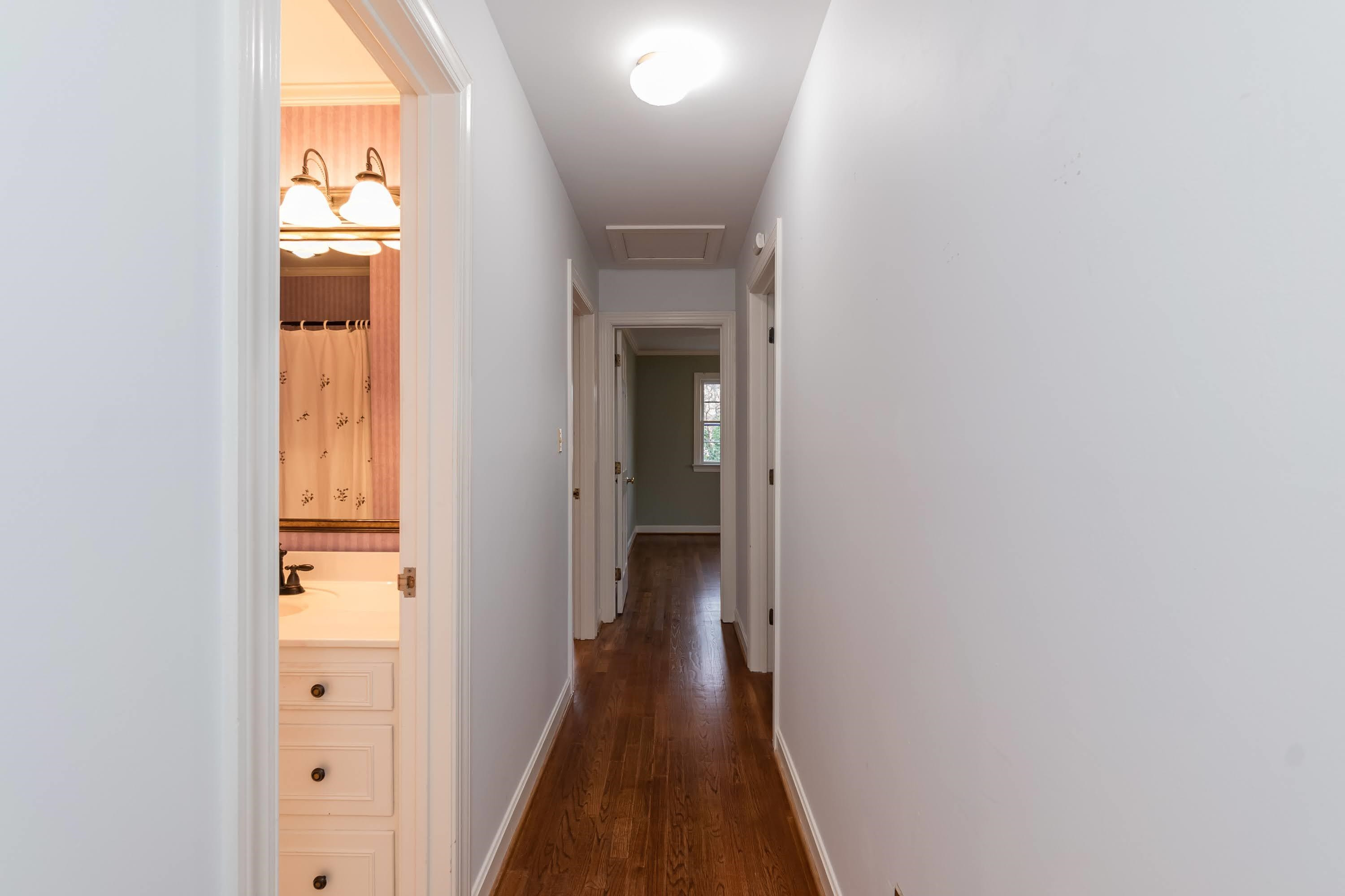1104 Deboy Street Raleigh, NC 27606 - Photo 20 of 38 Photo 20