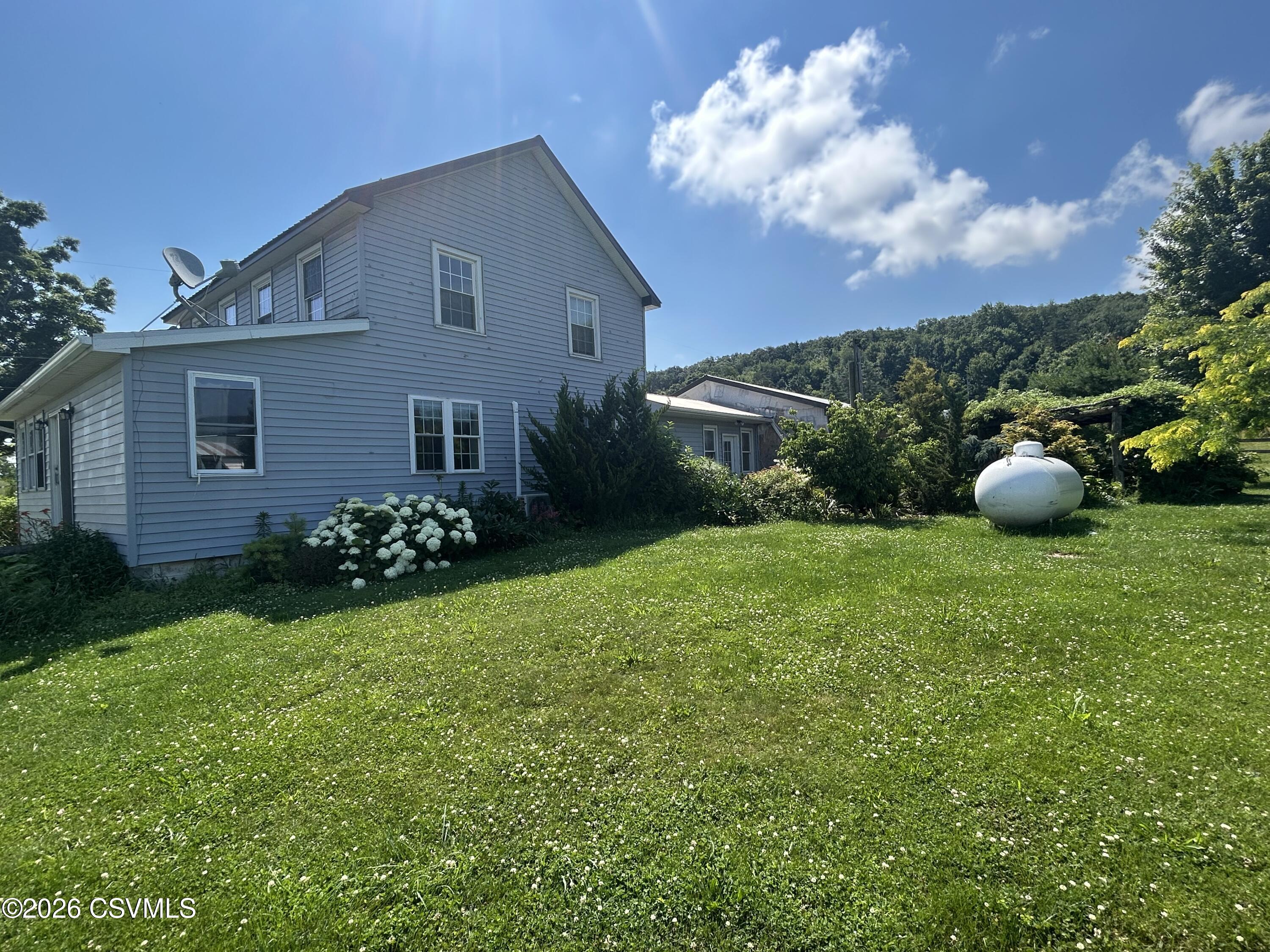 687 Hanselman Road Mifflinburg, PA 17844 - Photo 3 of 40
