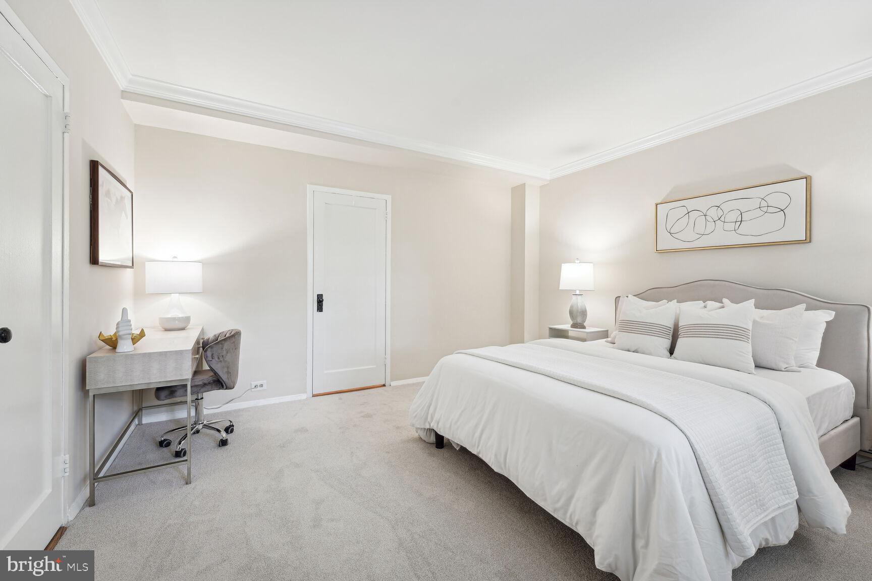 3708 Gunston Road Alexandria, VA 22302 - Photo 16 of 29 Spacious bedroom with new carpet