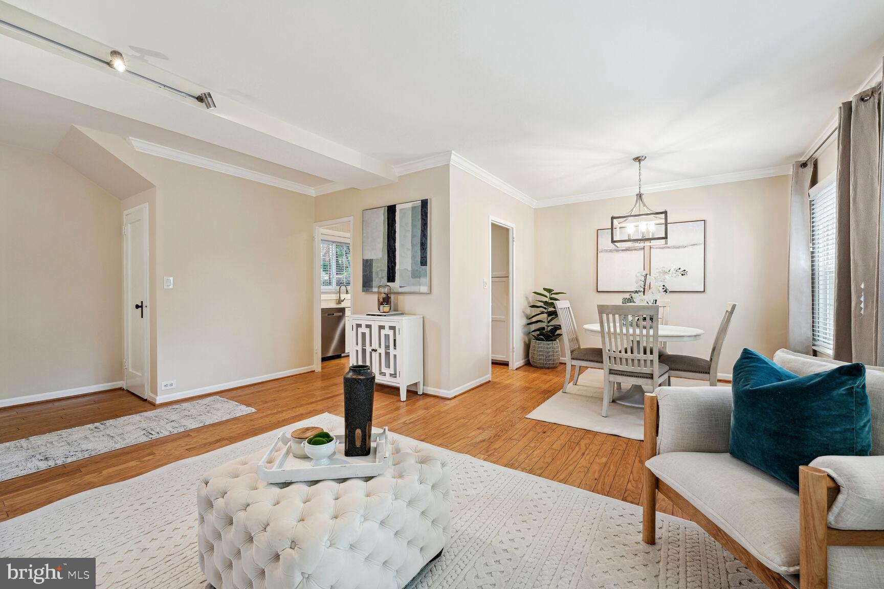 3708 Gunston Road Alexandria, VA 22302 - Photo 7 of 29 Living/Dinig rooms with crown molding