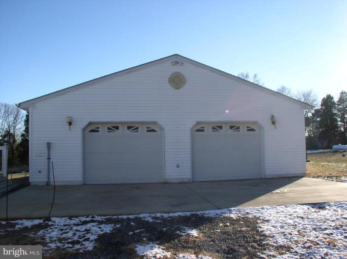 14299 Shirley Road Unionville, VA 22567 - Photo 2 of 14 Garage 1