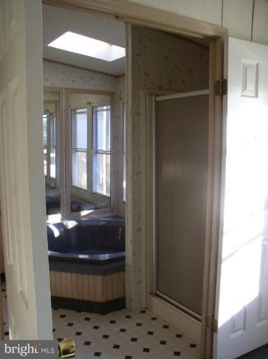 14299 Shirley Road Unionville, VA 22567 - Photo 10 of 14 Master Bath #2
