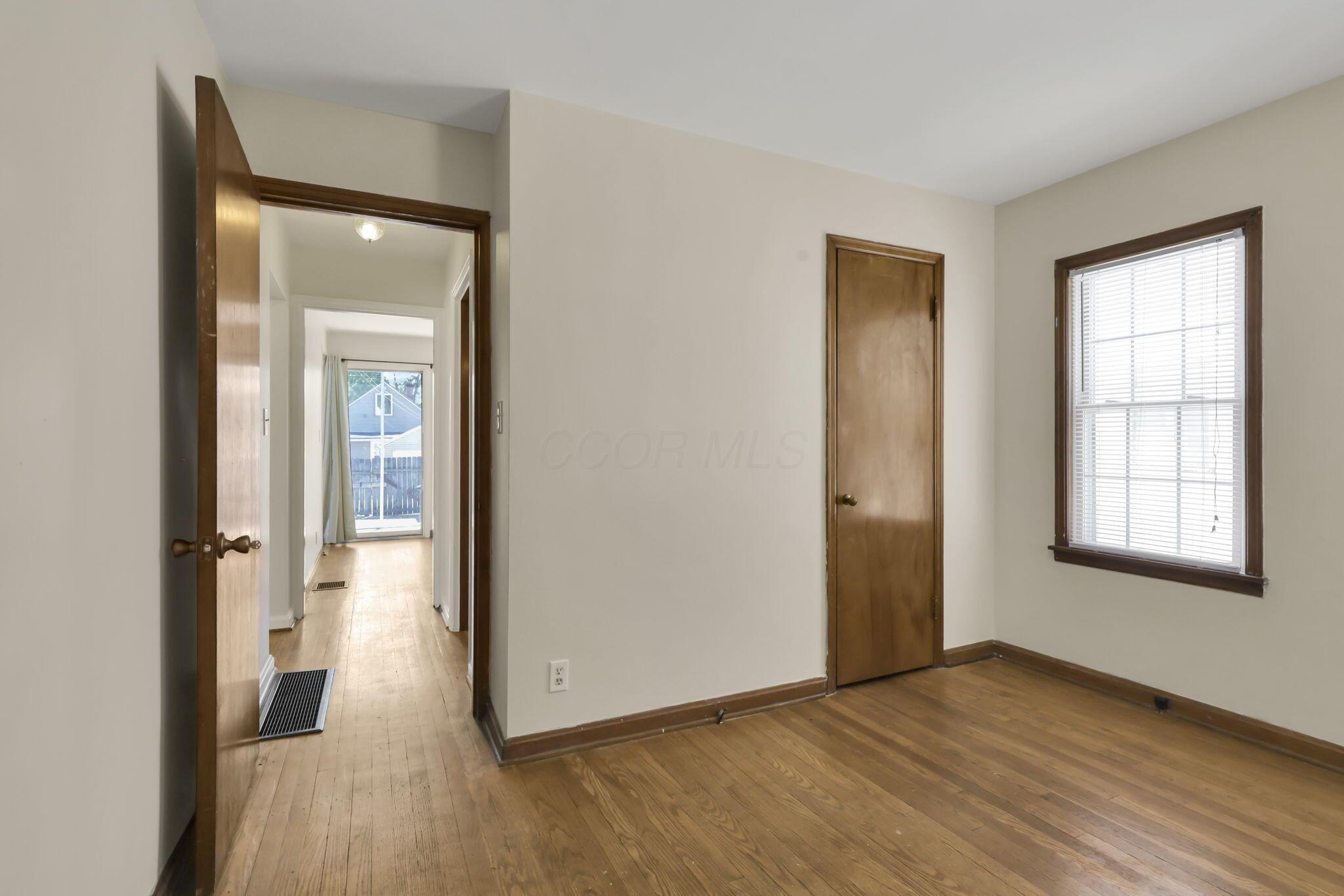 910 Wiltshire Road Columbus, OH 43204 - Photo 33 of 68 36-web-or-mls-IMG_6543