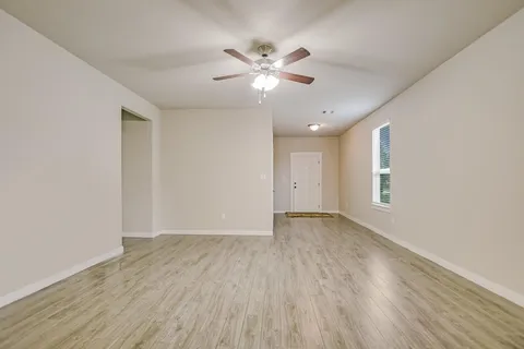 $280,000 | 124 Ancellotta Way, Leander, TX 78641