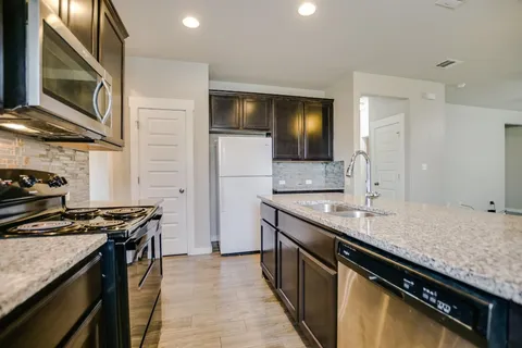 $280,000 | 124 Ancellotta Way, Leander, TX 78641