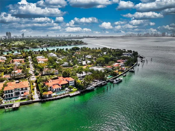 $10,500,000 | 55 Lagorce Circle, Miami Beach, FL 33141