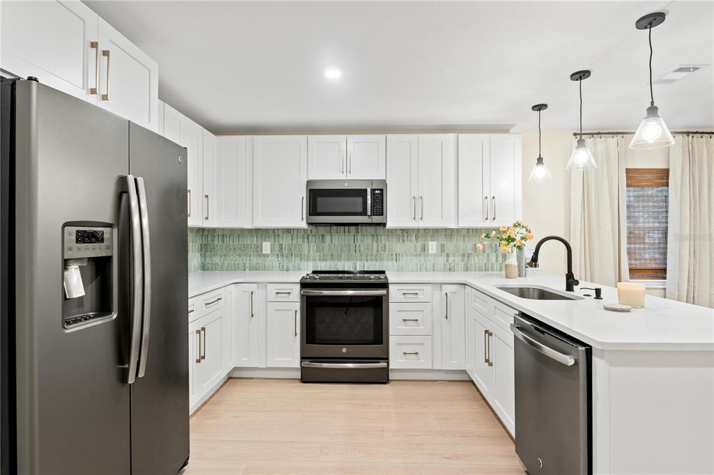 150 Howes Street Port Orange, FL 32127 - Photo 7 of 27