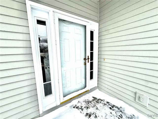 $3,500 | 5210 Hook Circle, De Witt, NY 13078