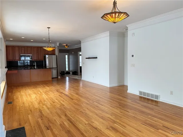 $3,500 | 5210 Hook Circle, De Witt, NY 13078