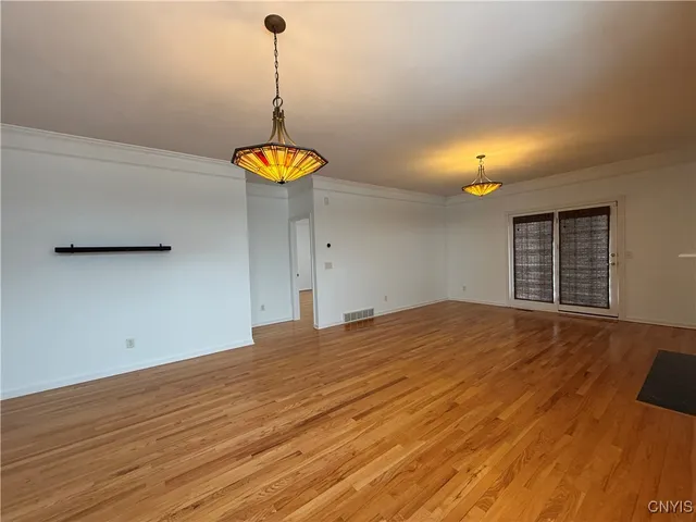 $3,500 | 5210 Hook Circle, De Witt, NY 13078