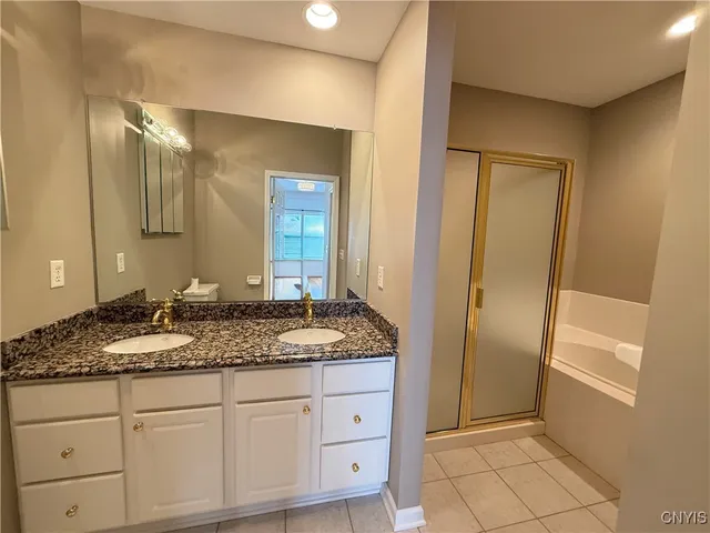 $3,500 | 5210 Hook Circle, De Witt, NY 13078