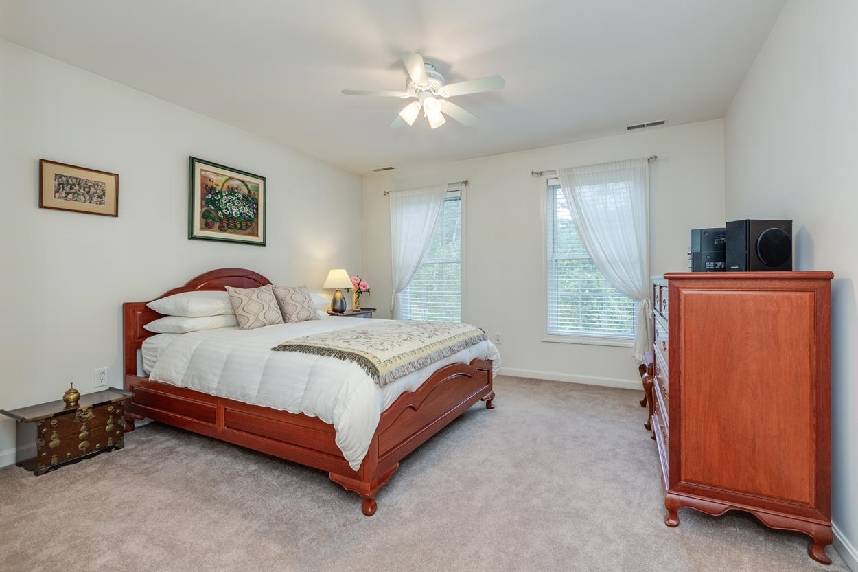 14 Lannan Drive Pelham, NH 03076 - Photo 30 of 40