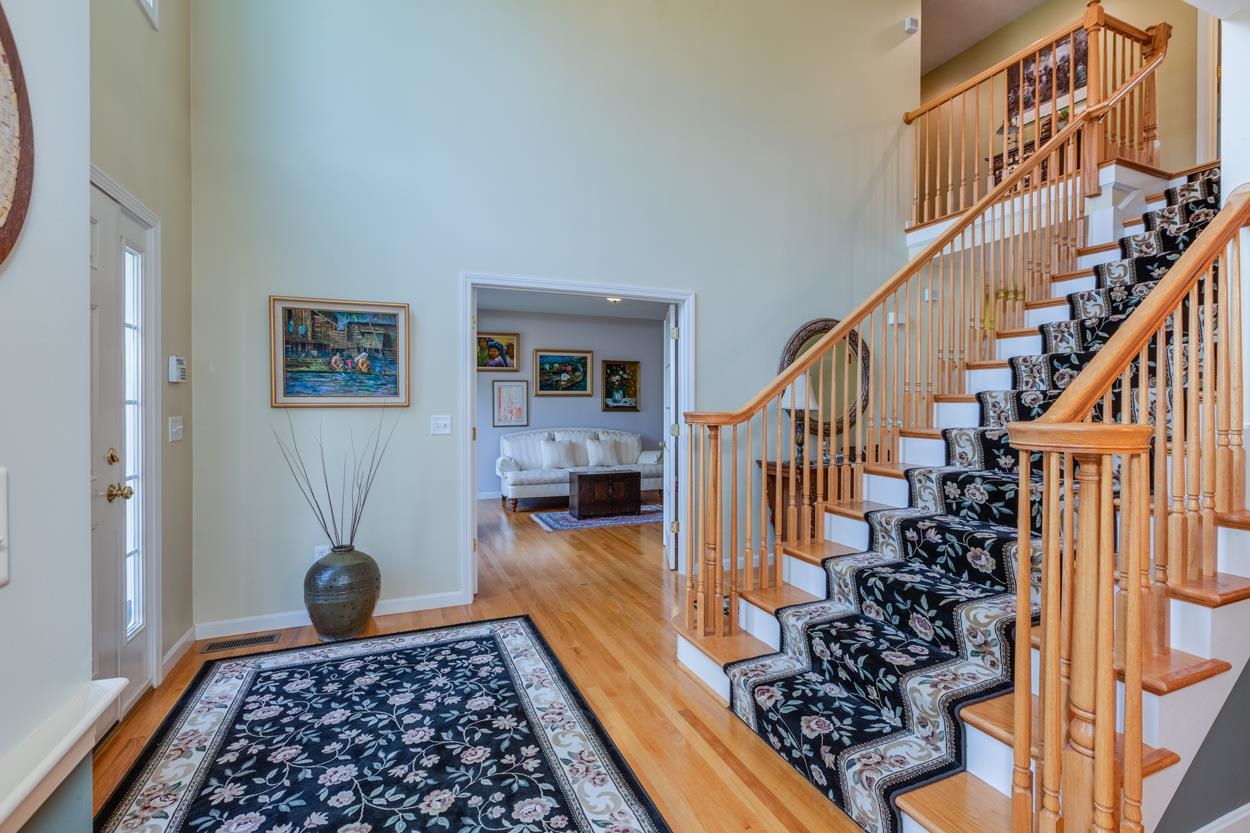 14 Lannan Drive Pelham, NH 03076 - Photo 6 of 40