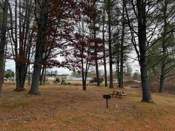 $421,700 | 27 B Woodland Way, Plymouth, NH 03264