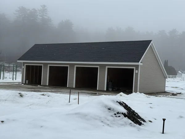 $421,700 | 27 B Woodland Way, Plymouth, NH 03264