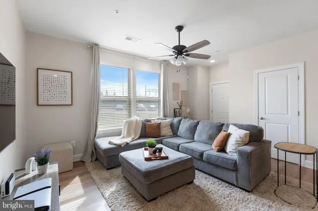 $2,700 | 10439 Ratcliffe Trail, Manassas, VA 20110