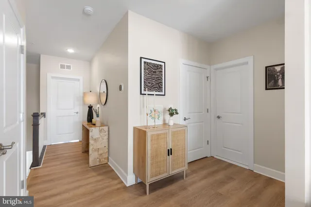 $2,700 | 10439 Ratcliffe Trail, Manassas, VA 20110