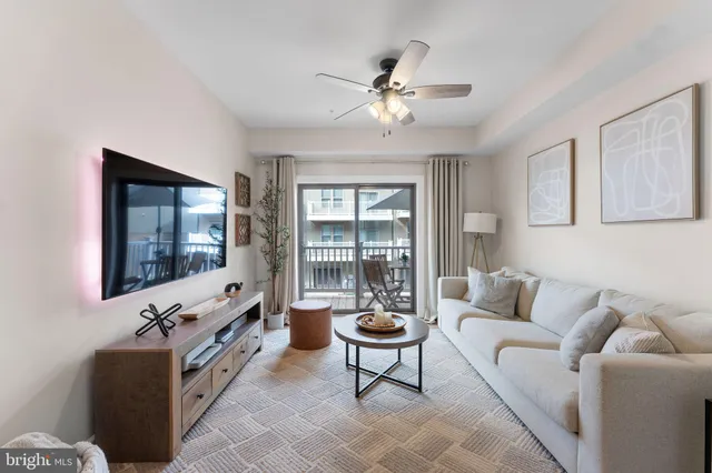 $2,700 | 10439 Ratcliffe Trail, Manassas, VA 20110