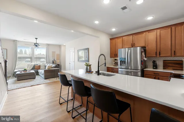 $2,700 | 10439 Ratcliffe Trail, Manassas, VA 20110