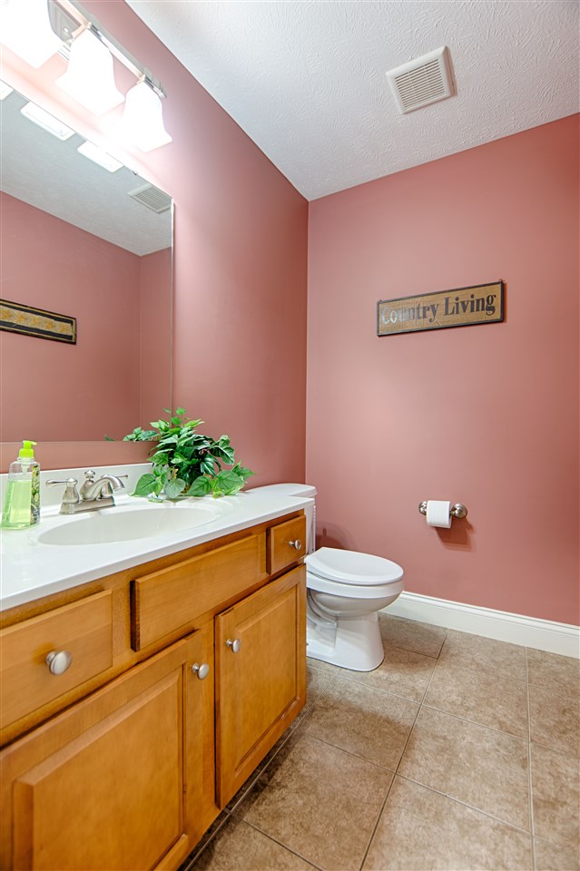 3444 Zoar Church Road Elberfeld, IN 47613 - Photo 18 of 36