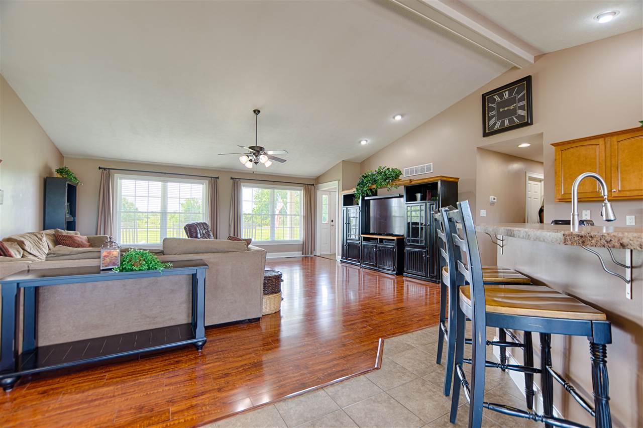 3444 Zoar Church Road Elberfeld, IN 47613 - Photo 5 of 36