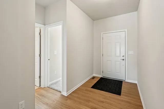 $374,900 | 347 North Aspen Drive, Cortland, IL 60112