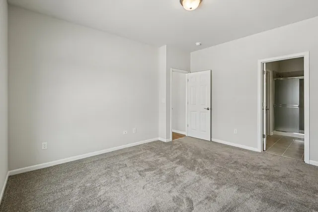 $374,900 | 347 North Aspen Drive, Cortland, IL 60112