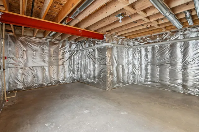 $374,900 | 347 North Aspen Drive, Cortland, IL 60112