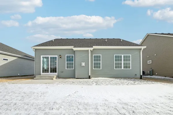 $374,900 | 347 North Aspen Drive, Cortland, IL 60112