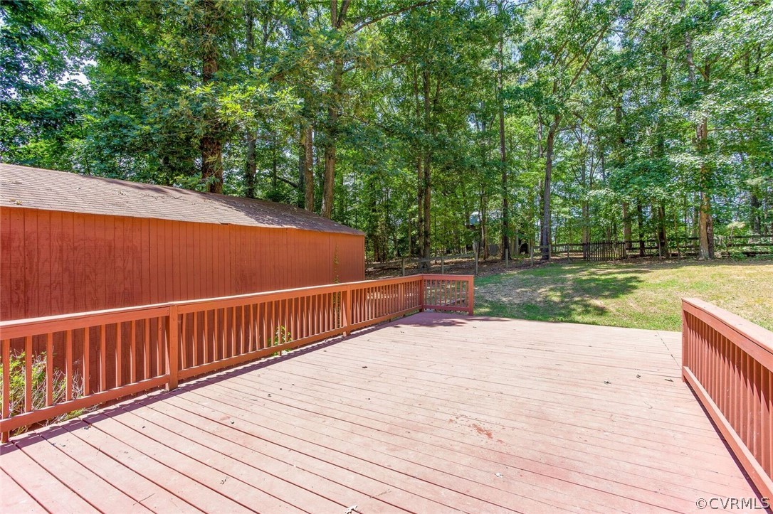 7460 Strath Road Henrico, VA 23231 - Photo 28 of 32 a terrace view with two chairs