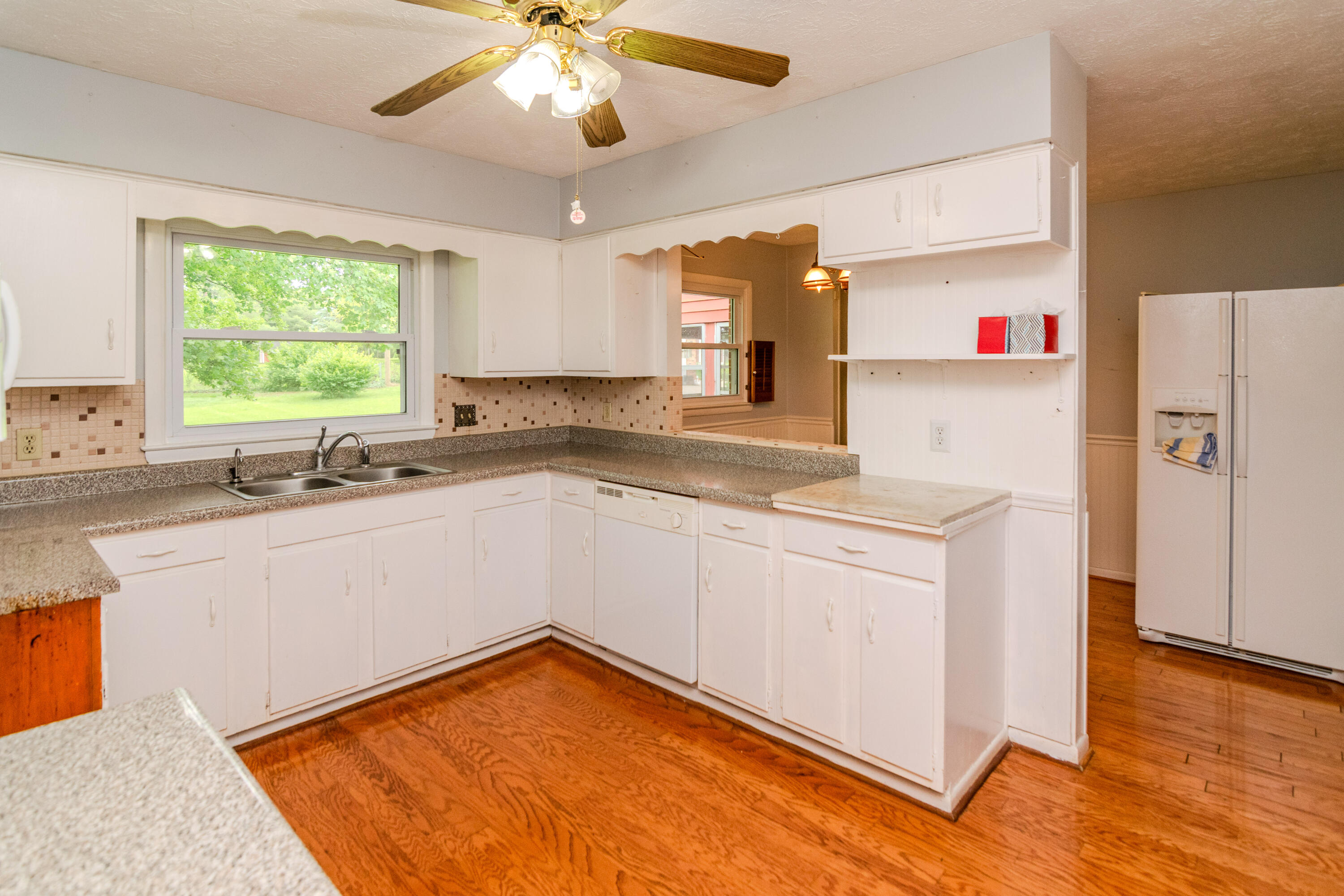 407 Clintonville Road Paris, KY 40361 - Photo 35 of 54 407Clintonville-0024