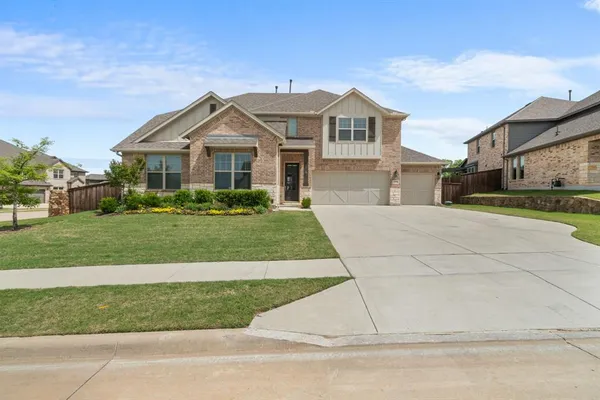 $799,999 | 7018 Hickory Falls Drive, Argyle, TX 76226