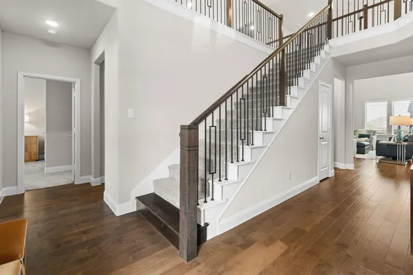 $799,999 | 7018 Hickory Falls Drive, Argyle, TX 76226