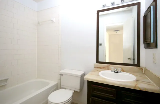 $1,300 | 13611 Ravensway Drive, Unit B, Cypress, TX 77429