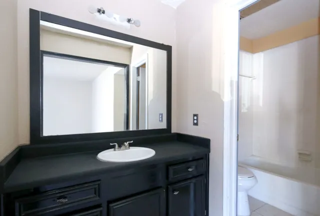 $1,300 | 13611 Ravensway Drive, Unit B, Cypress, TX 77429