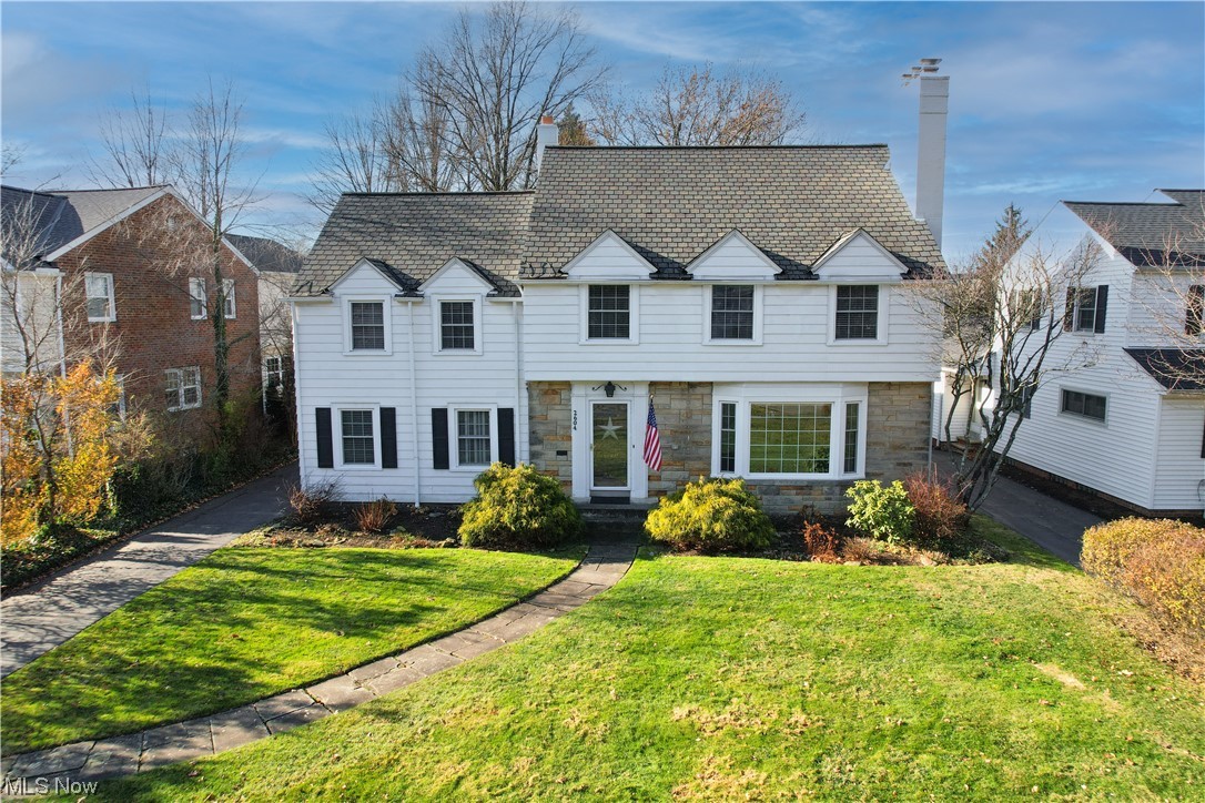 2604 Kerwick Road Cleveland, OH 44118 - Photo 1 of 33 Gallery Image 1